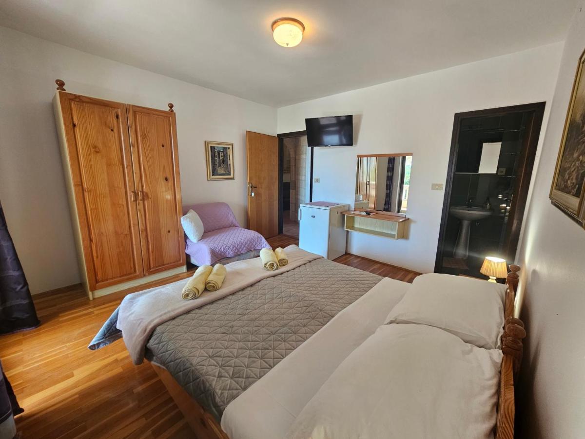 Apartments & Rooms Gaspar Rovinj Bagian luar foto